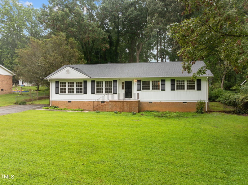 521 W Bywood Dr, Durham, NC 27712