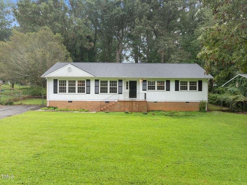 521 W Bywood Dr, Durham, NC 27712
