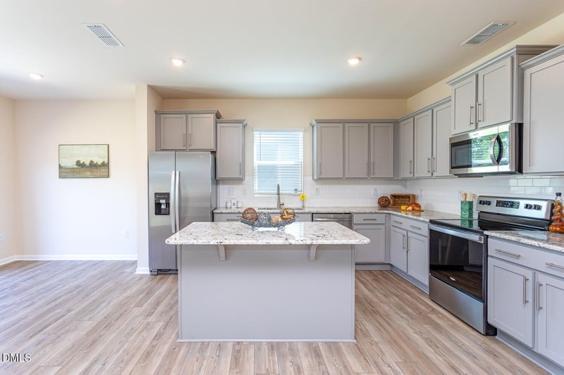 521 Campbell Ridge Pl, Wendell, NC 27591