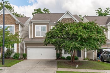 521 Finnbar Dr, Cary, NC 27519
