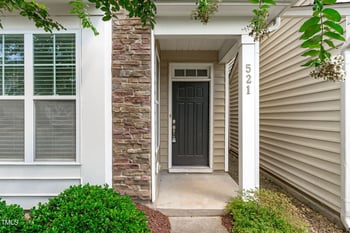 521 Finnbar Dr, Cary, NC 27519