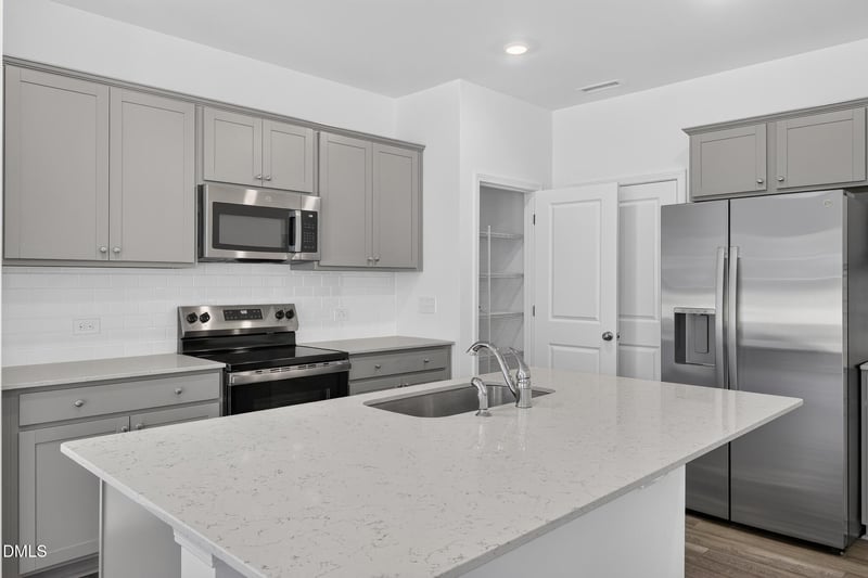 521 Fran Dr, Haw River, NC 27258