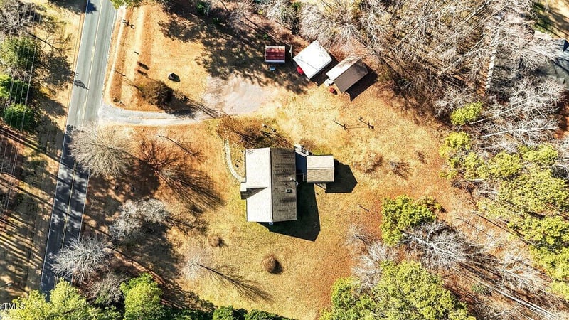 521 N Franklin Dr, Sanford, NC 27330