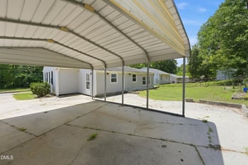 521 Graham Dr, Graham, NC 27253