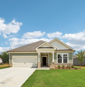 521 Hipwood Dr, Zebulon, NC 27597