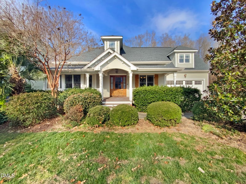 521 Lake Gaston Dr, Fuquay Varina, NC 27526