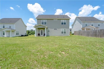521 Loom Dr, Fayetteville, NC 28306