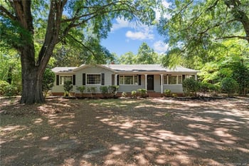 521 Main St, Broadway, NC 27505