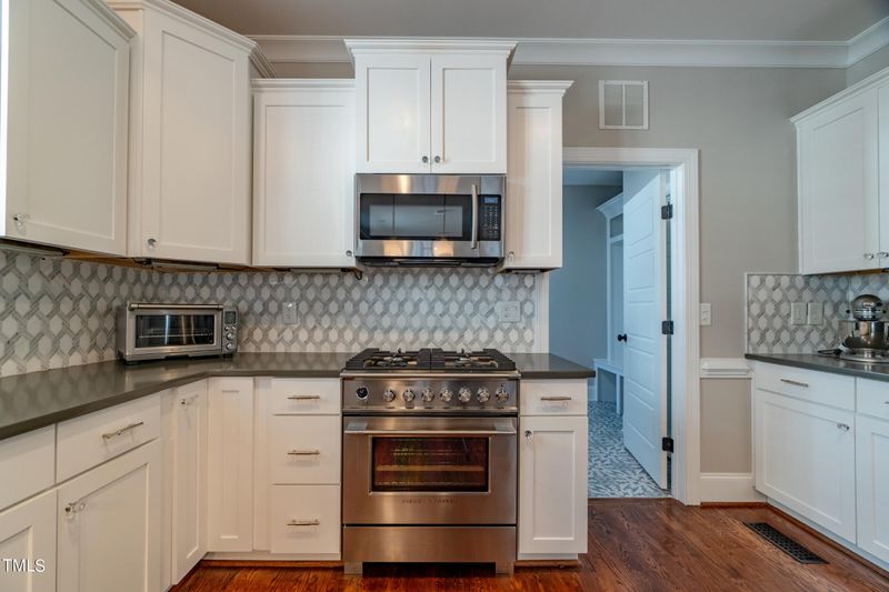 521 Mill Hopper Ln, Apex, NC 27502