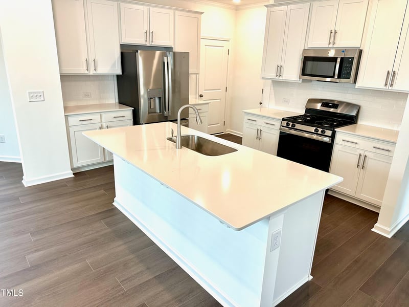 521 Morning Light Dr, Angier, NC 27501