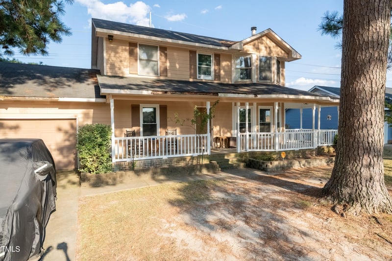 521 Offing Dr, Fayetteville, NC 28314