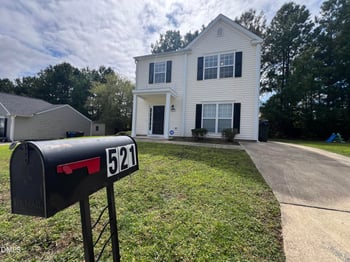 521 Quartz Dr, Durham, NC 27703