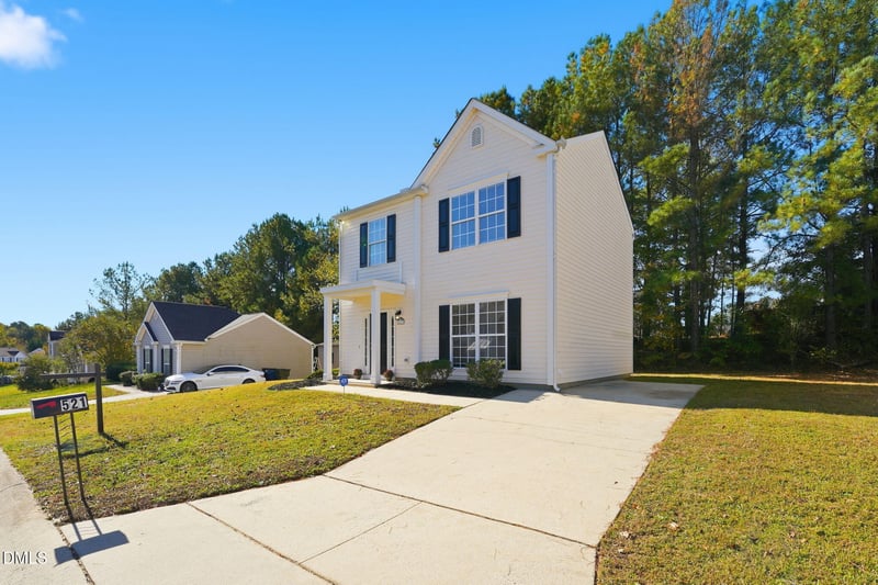 521 Quartz Dr, Durham, NC 27703