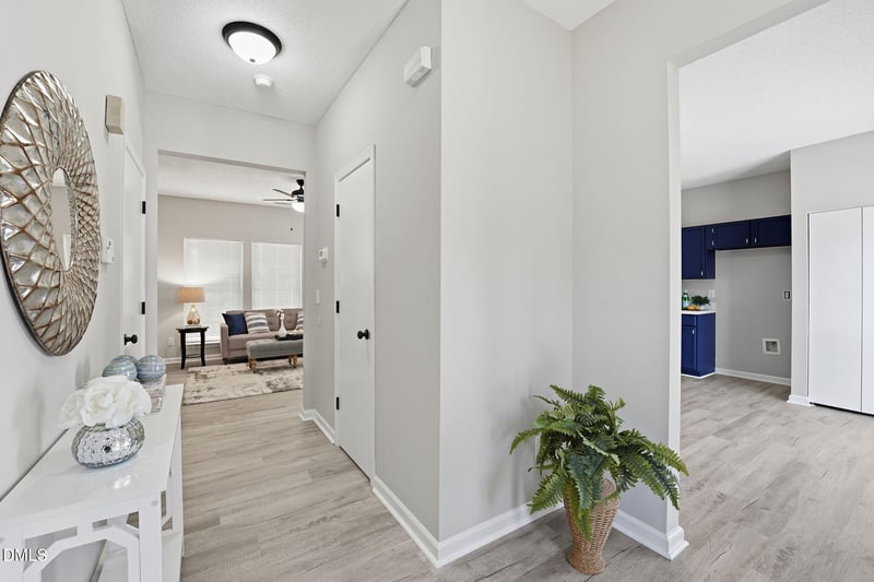 521 Quartz Dr, Durham, NC 27703