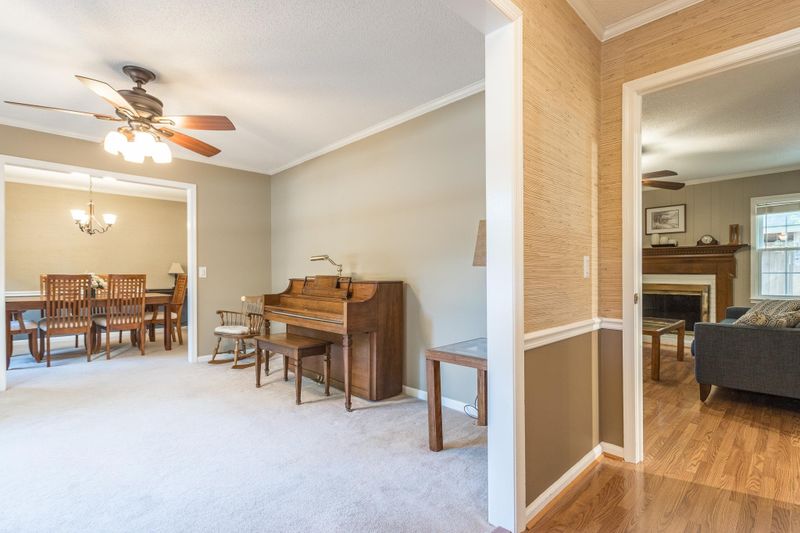 521 Smokeridge Ln, Raleigh, NC 27615