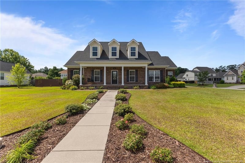 521 St Thomas Rd, Fayetteville, NC 28311