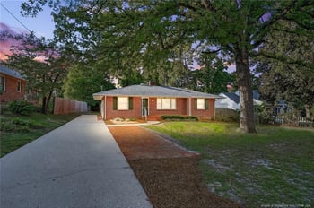 521 Vista Dr, Fayetteville, NC 28305