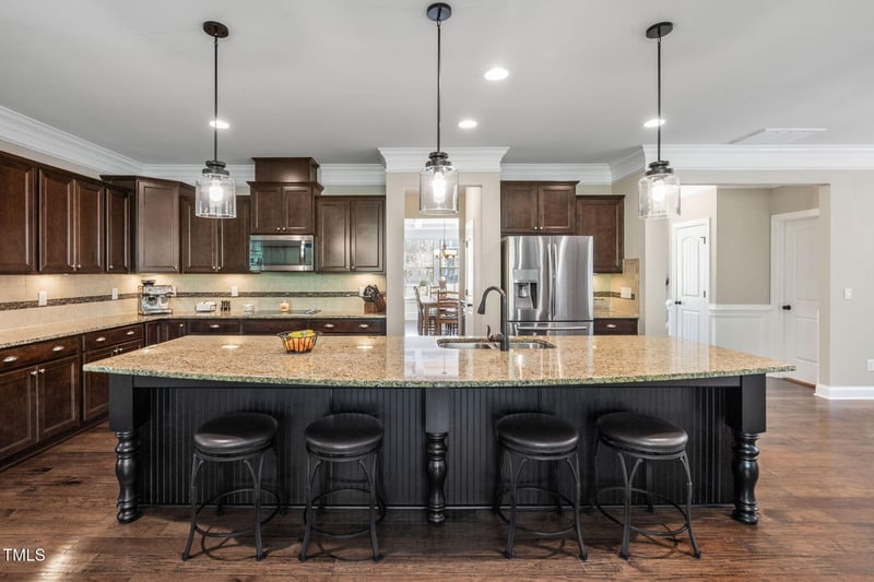 521 Wildwood Farm Way, Holly Springs, NC 27540
