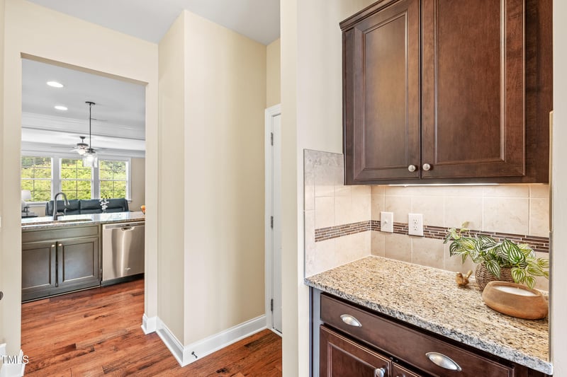 521 Wildwood Farm Way, Holly Springs, NC 27540