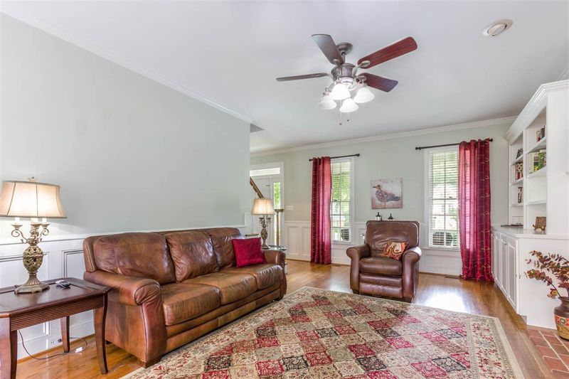 521 Windstream Way, Cary, NC 27518