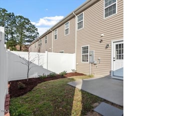 5210 Blue Lagoon Ln, Raleigh, NC 27610