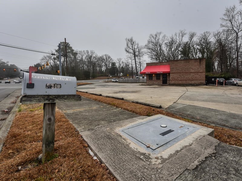 5210 Garrett Rd, Durham, NC 27707