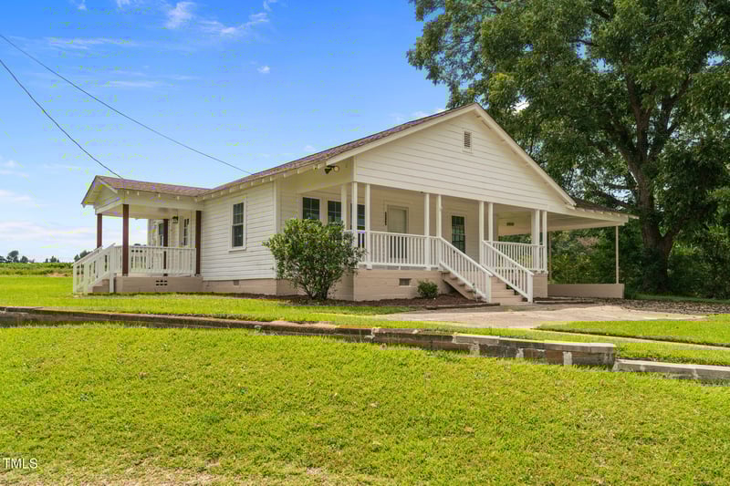 5210 Highway 27 , Coats, NC 27521