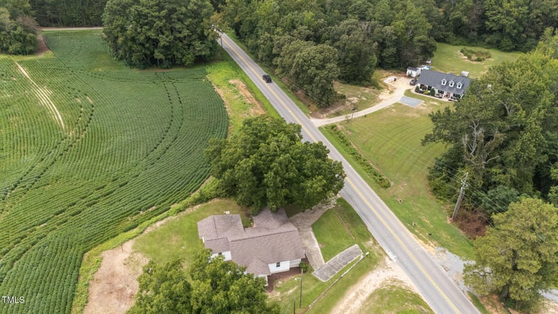 5210 Highway 27 , Coats, NC 27521