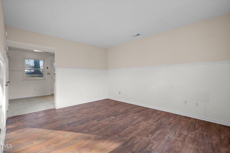 5210 Vann St, Raleigh, NC 27606