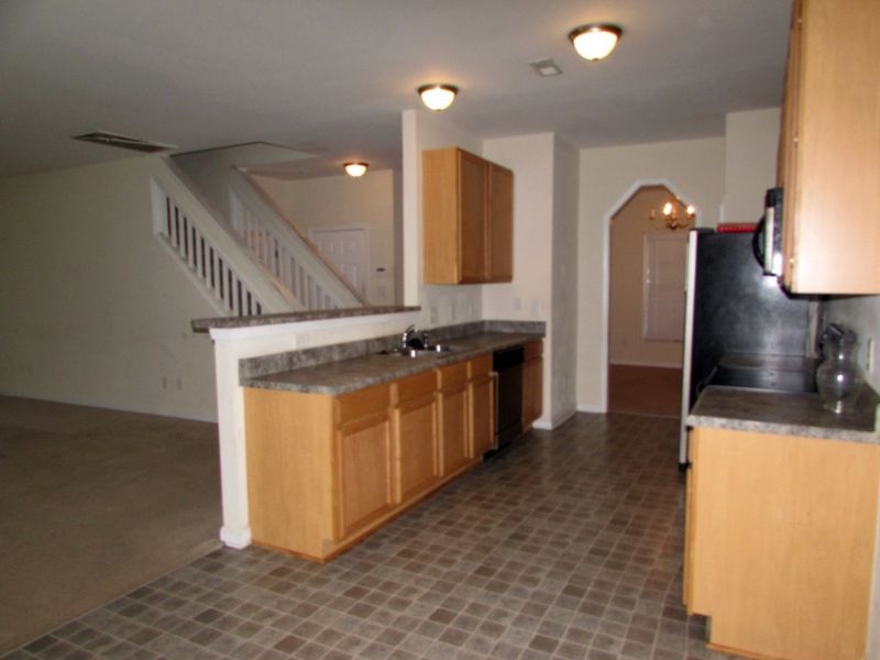 5211 Portside Ln, Raleigh, NC 27610