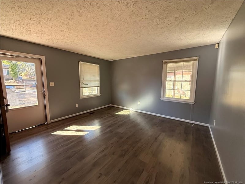 5212 Delco St, Fayetteville, NC 28311