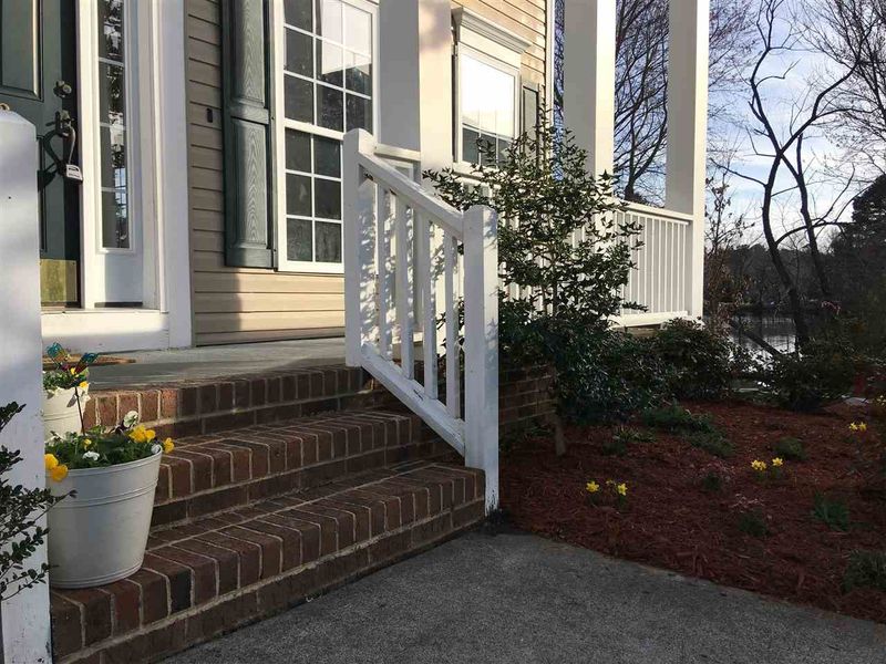 5212 Duckdown Ct, Raleigh, NC 27604