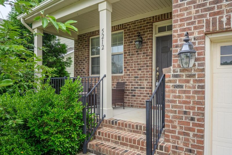5212 Maplechase Ln, Apex, NC 27539
