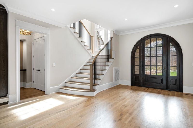 5212 Parker Manor Ct, Raleigh, NC 27614
