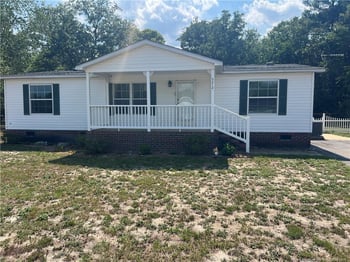 5212 Perry Oliver Dr, Hope Mills, NC 28348