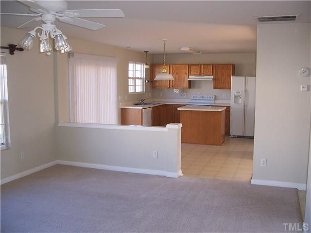 5212 Platinum Creek Ct, Raleigh, NC 27616