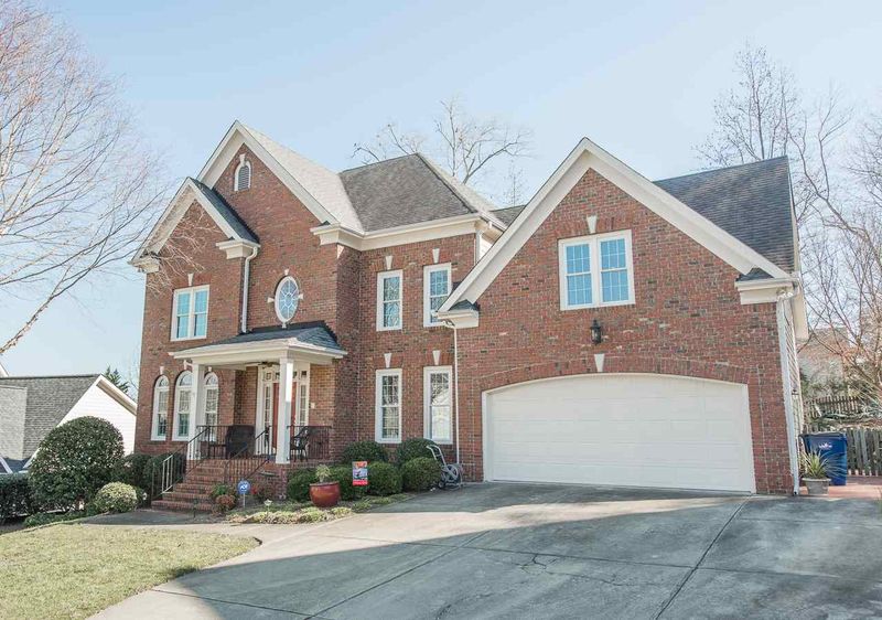 5212 Tallowtree Dr, Raleigh, NC 27613