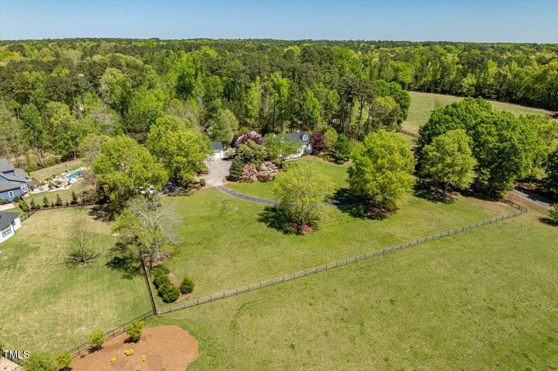 5212 Theys Rd, Raleigh, NC 27606