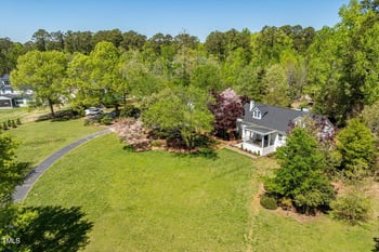 5212 Theys Rd, Raleigh, NC 27606