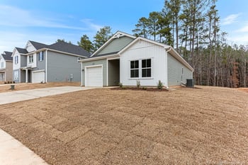 5212 Tyndall Dr, Sanford, NC 27330