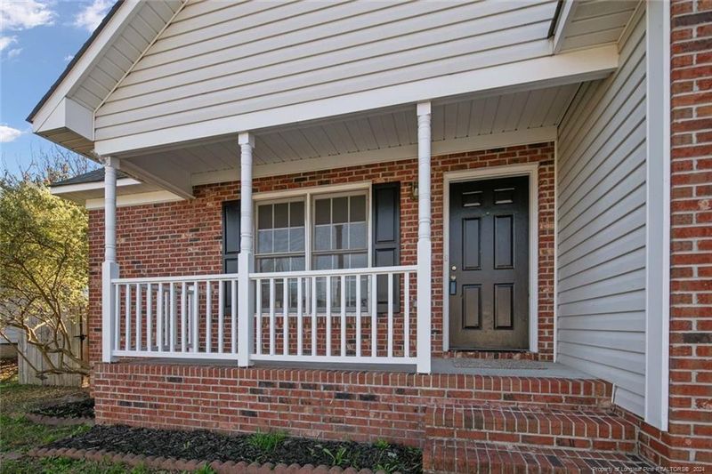 5213 Ballentine St, Hope Mills, NC 28348