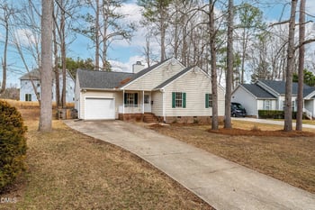 5213 Pronghorn Ln, Raleigh, NC 27610