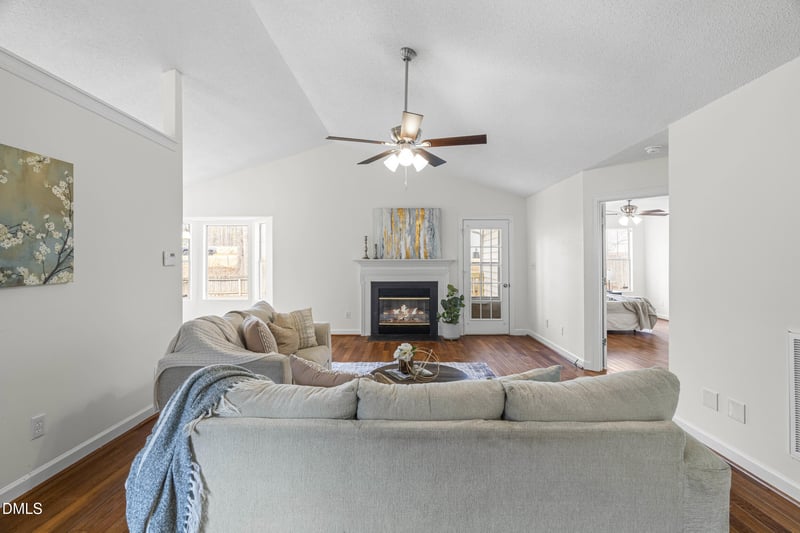 5213 Pronghorn Ln, Raleigh, NC 27610