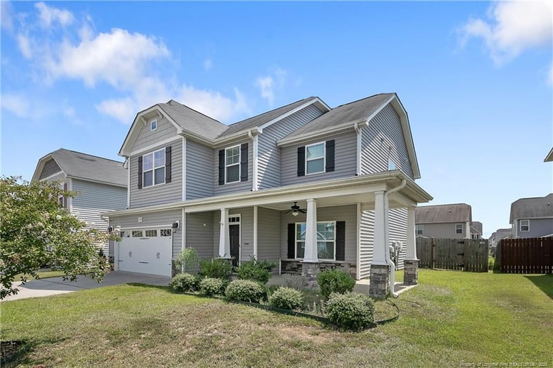 5213 Whiskery Ln, Hope Mills, NC 28348