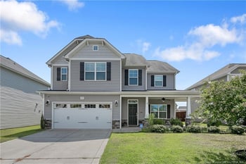 5213 Whiskery Ln, Hope Mills, NC 28348