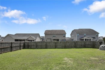 5213 Whiskery Ln, Hope Mills, NC 28348