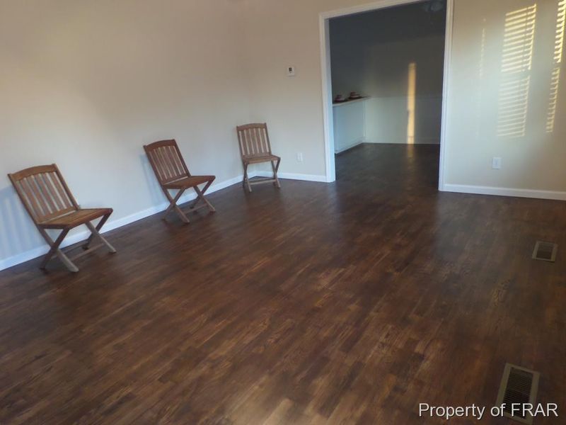 5214 Birch Rd, Fayetteville, NC 28304