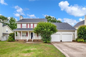 5215 Ahoskie Dr, Hope Mills, NC 28348