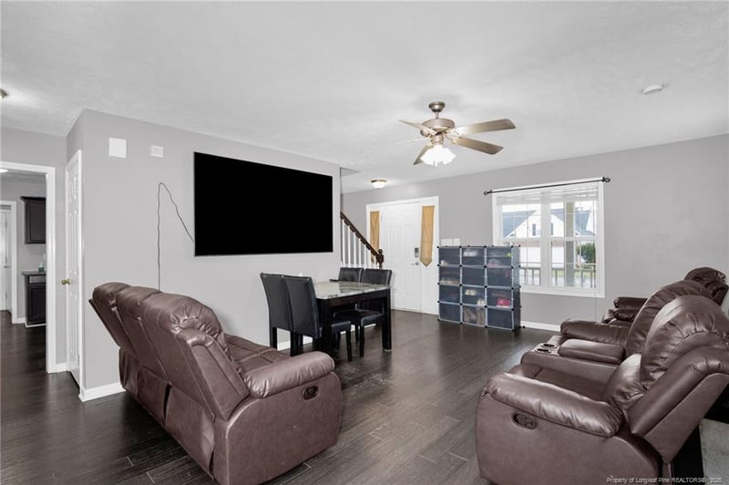 5215 Ahoskie Dr, Hope Mills, NC 28348