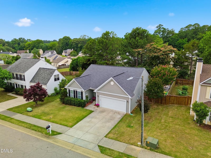 5215 Cardinal Grove Blvd, Raleigh, NC 27616